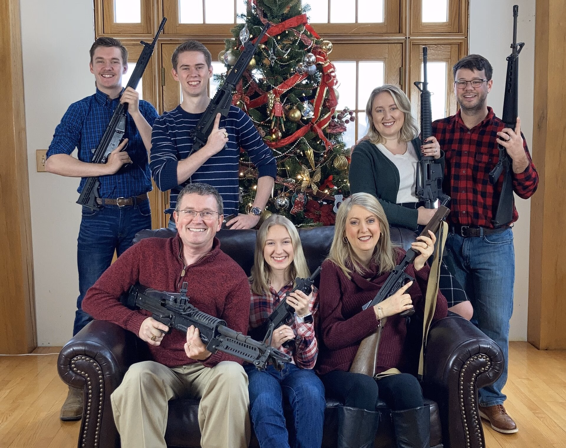 A family Christmas card photograph
