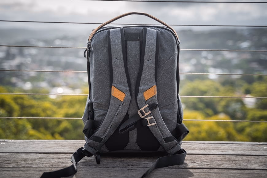 Improved shoulder straps with magnetic holds on the Everyday Backpack V2.